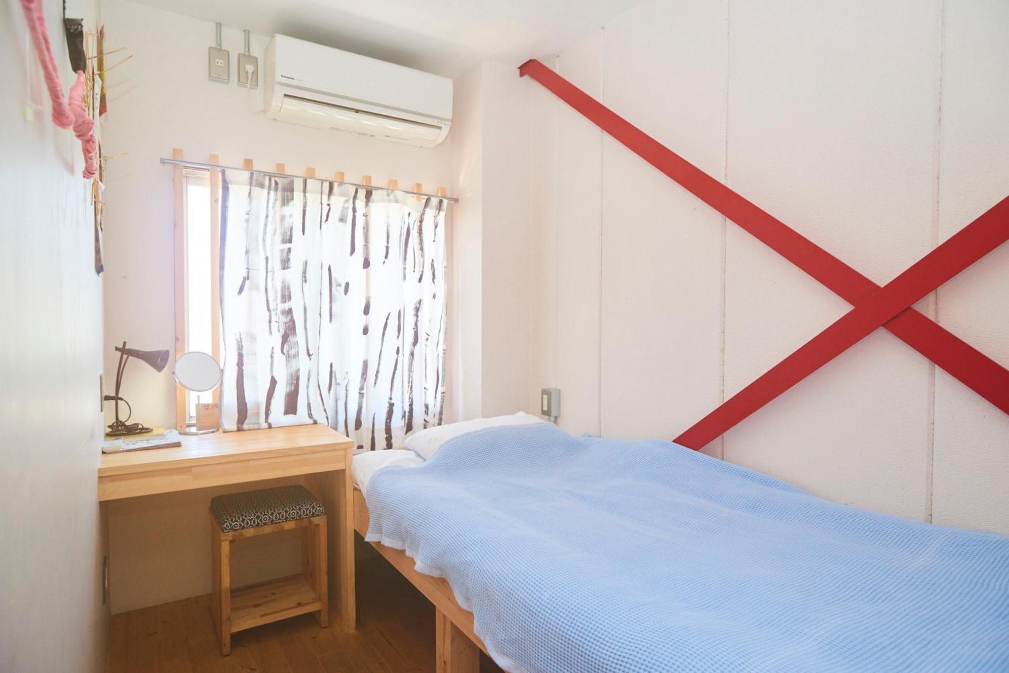 Kamagasaki University Of The Arts Cafe Garden Guest House Aka Cocoroom Osaca Exterior foto
