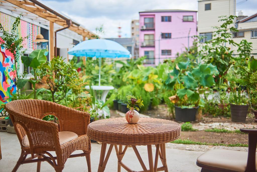 Kamagasaki University Of The Arts Cafe Garden Guest House Aka Cocoroom Osaca Exterior foto
